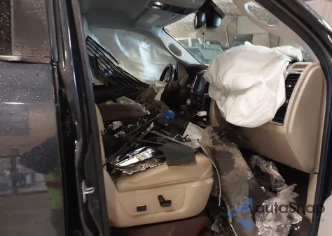 2014 Ram 1500 Laramie z USA, uszkodzony, nr VIN 1C6RR7VT3ES235844